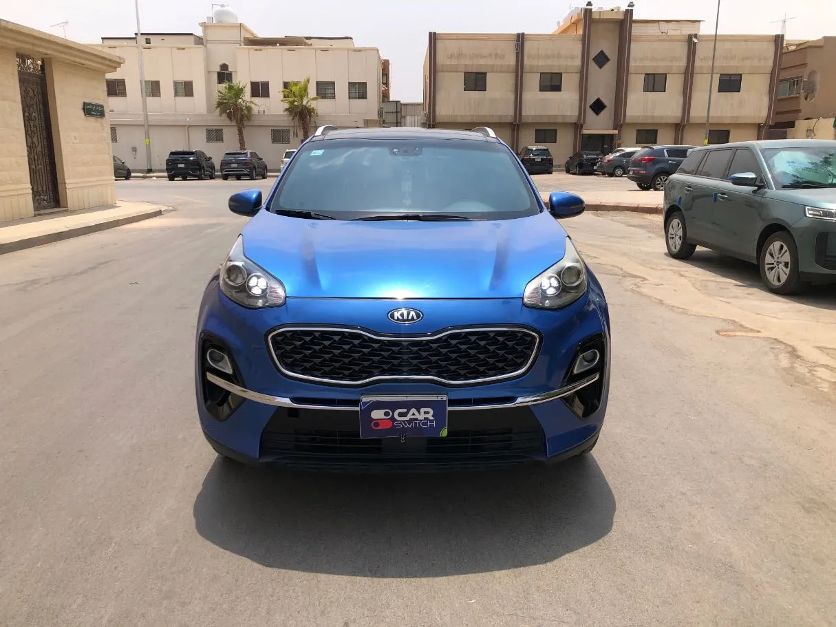 Car image 2