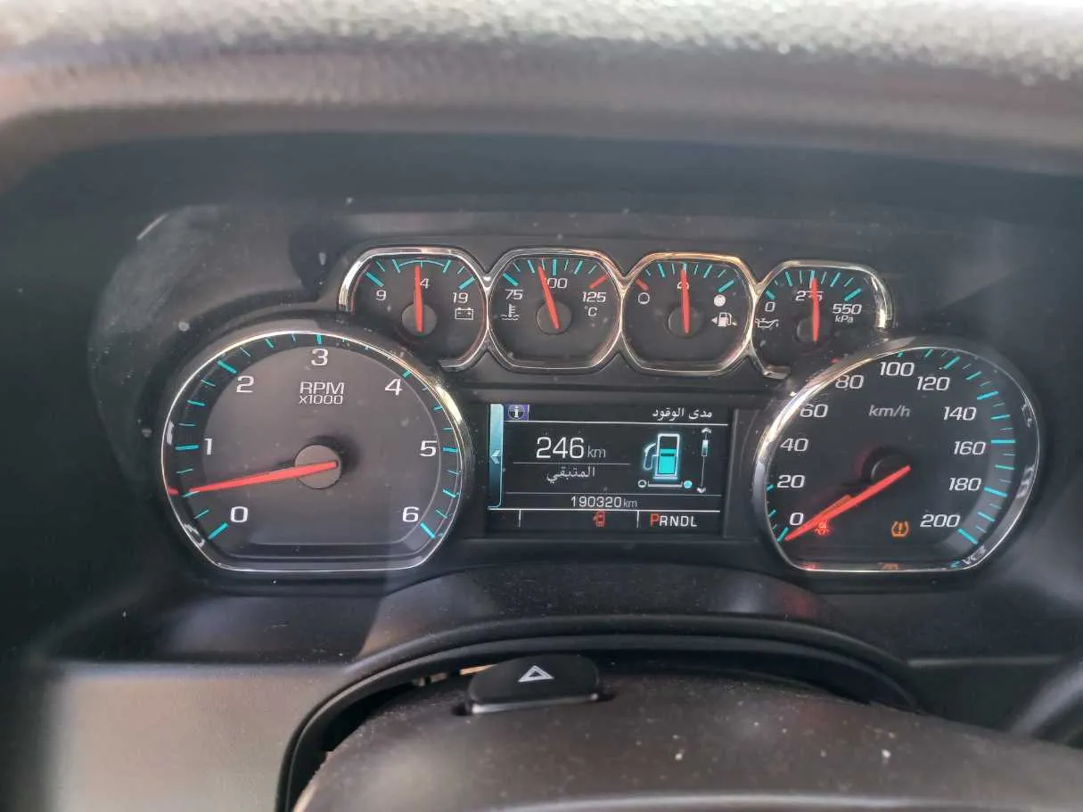 Car image 17
