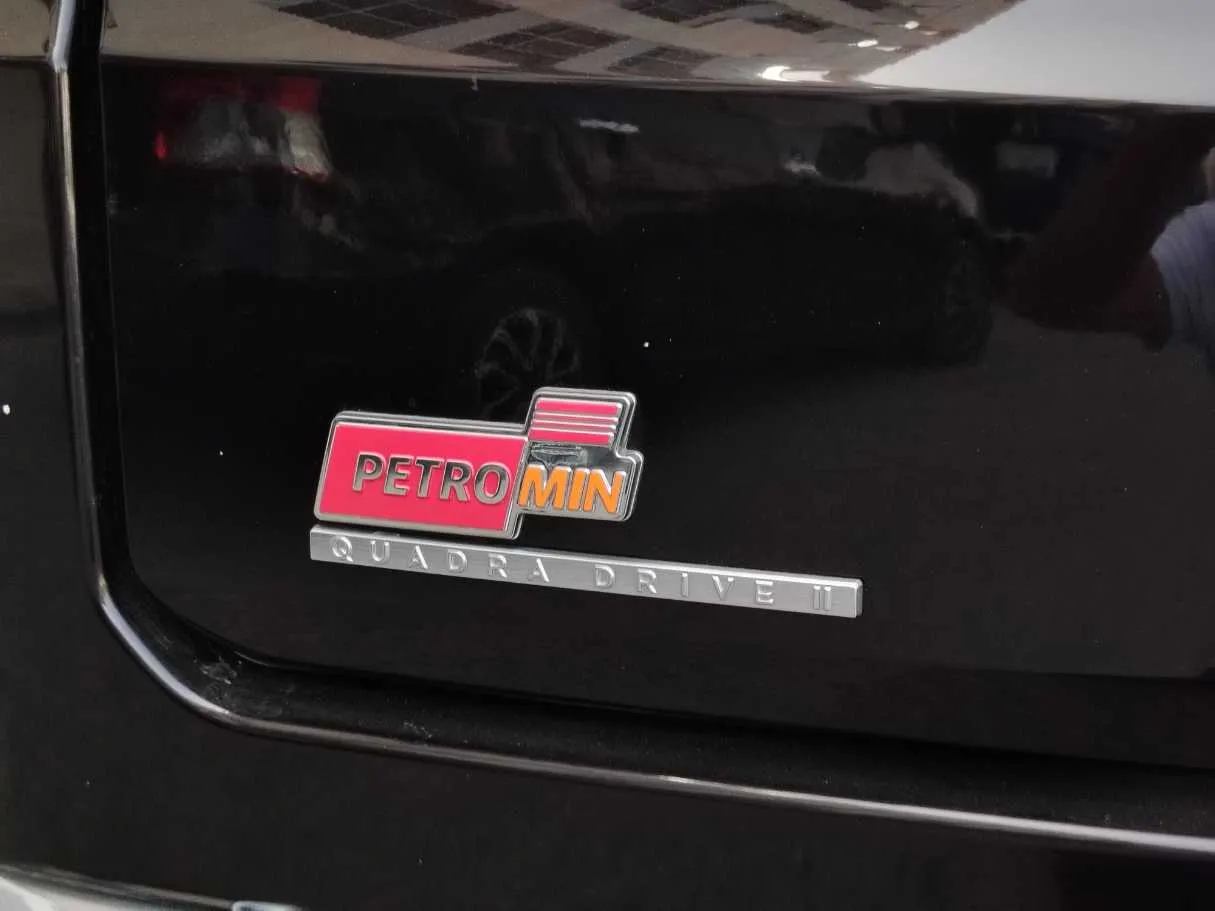 Car image 39