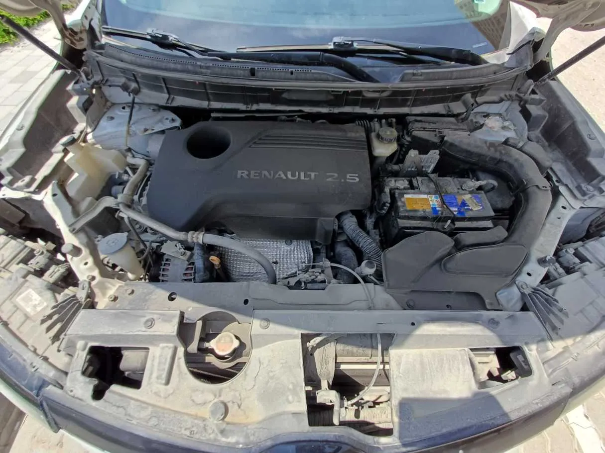 Car image 20