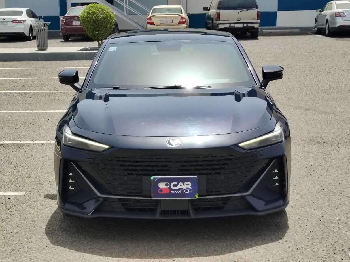 Car image 2