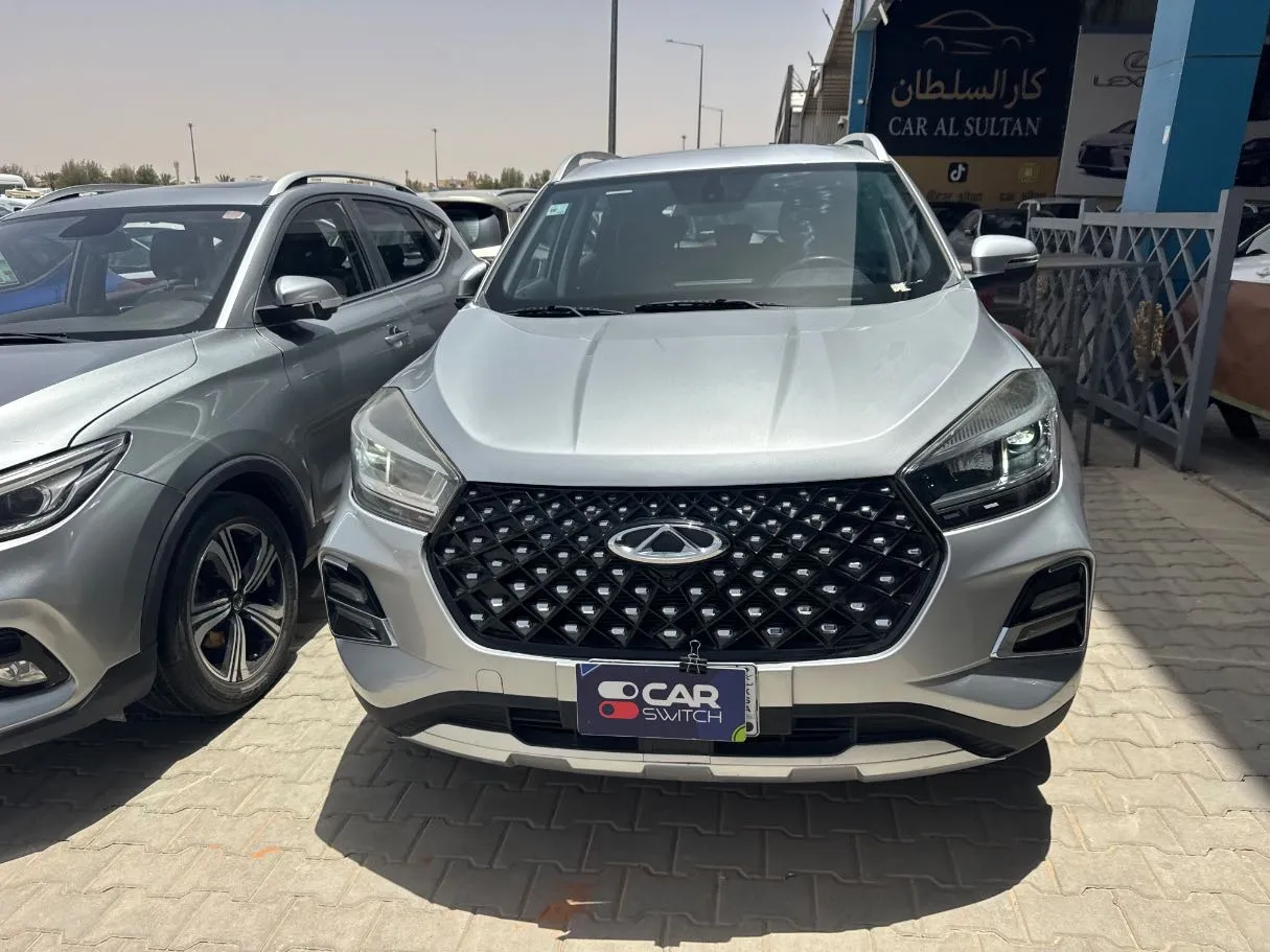 Car image 2