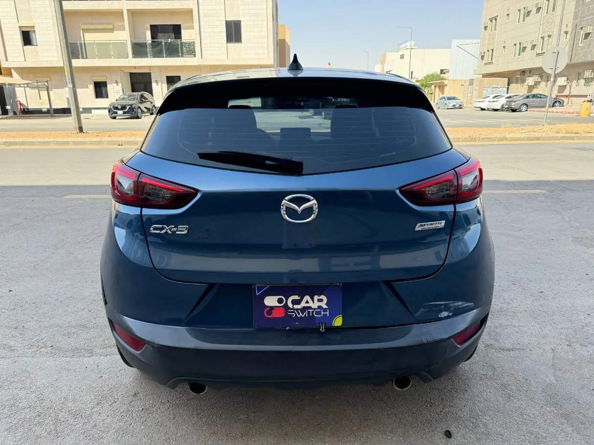 Car image 6