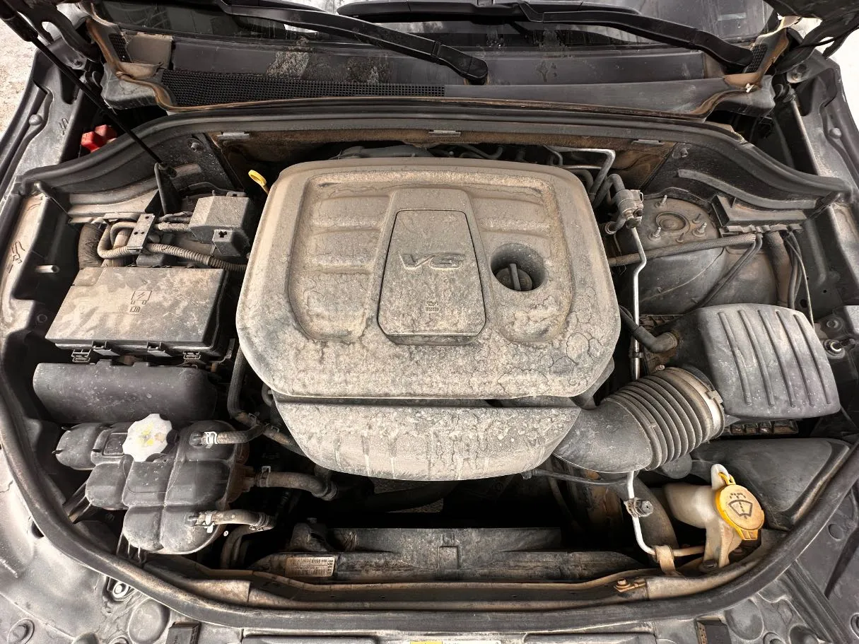Car image 29