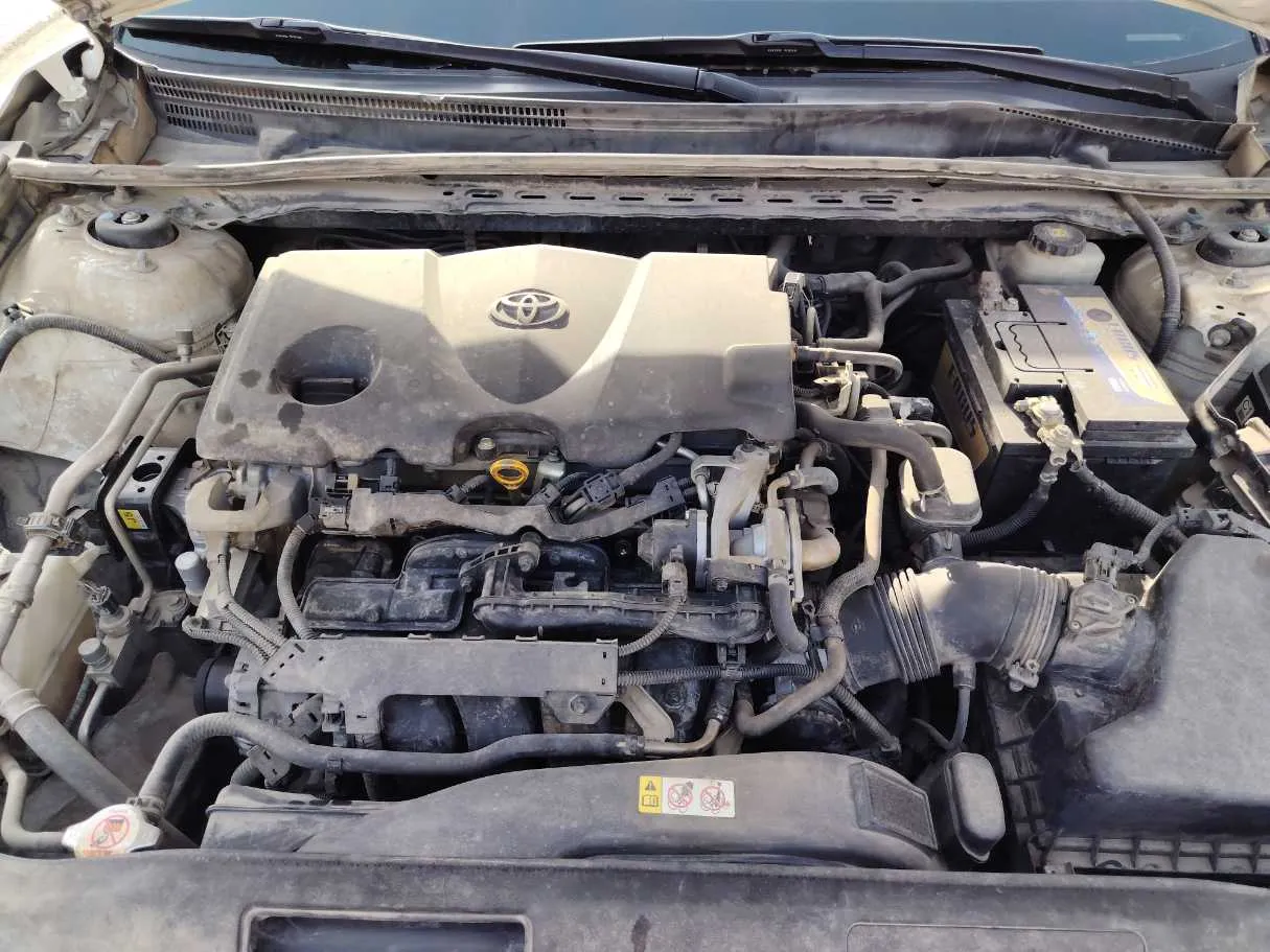 Car image 23