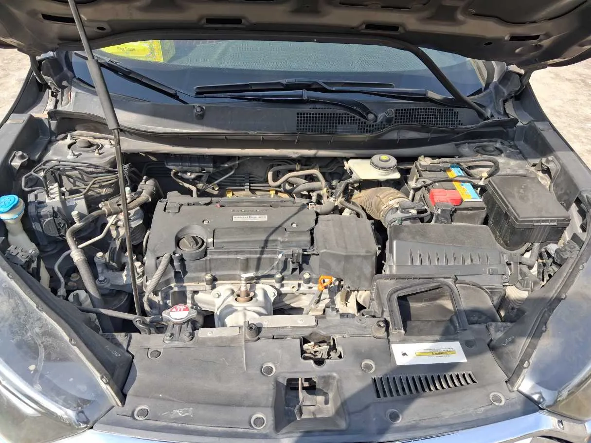 Car image 18