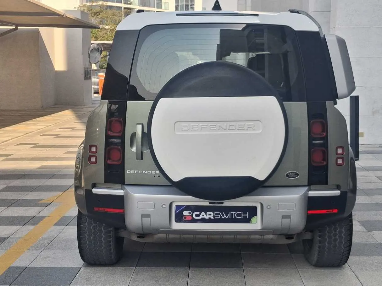 Car image 6