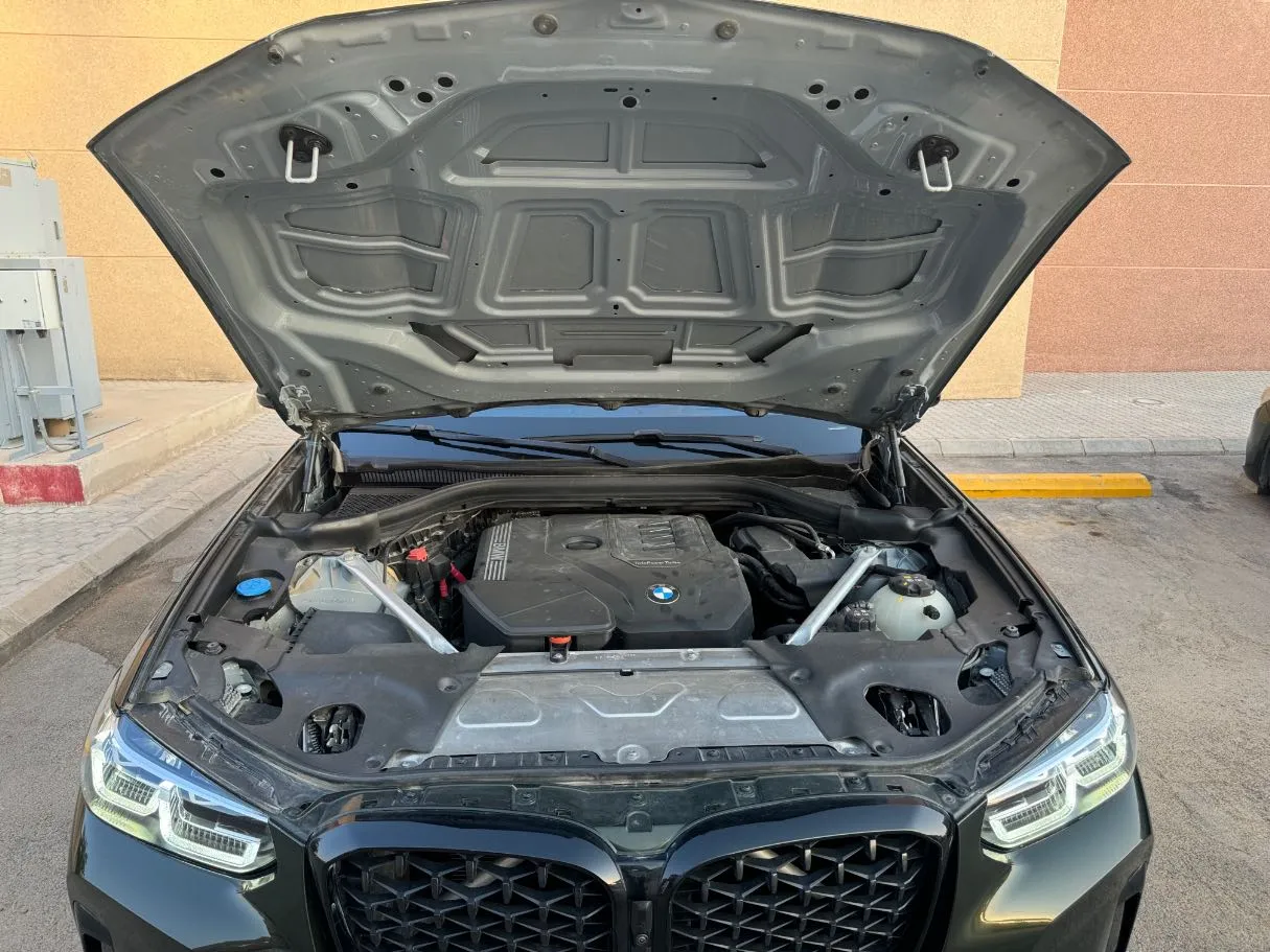 Car image 28
