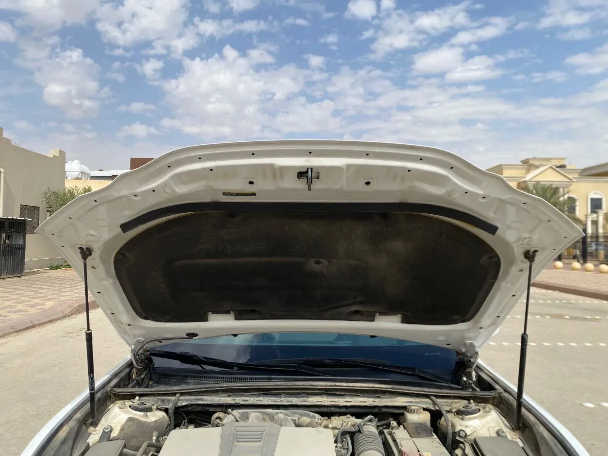 Car image 33