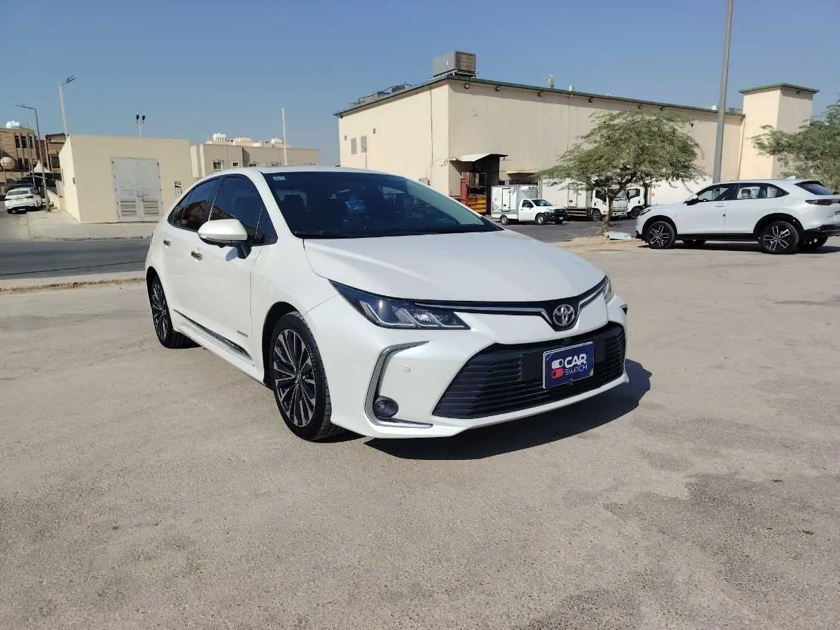 Car image 3