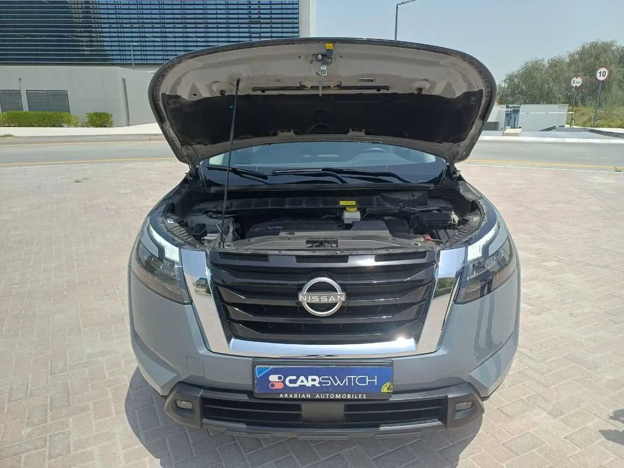 Car image 24