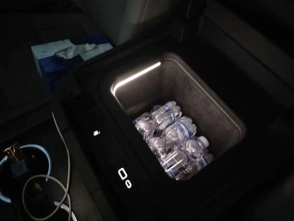 Car image 42