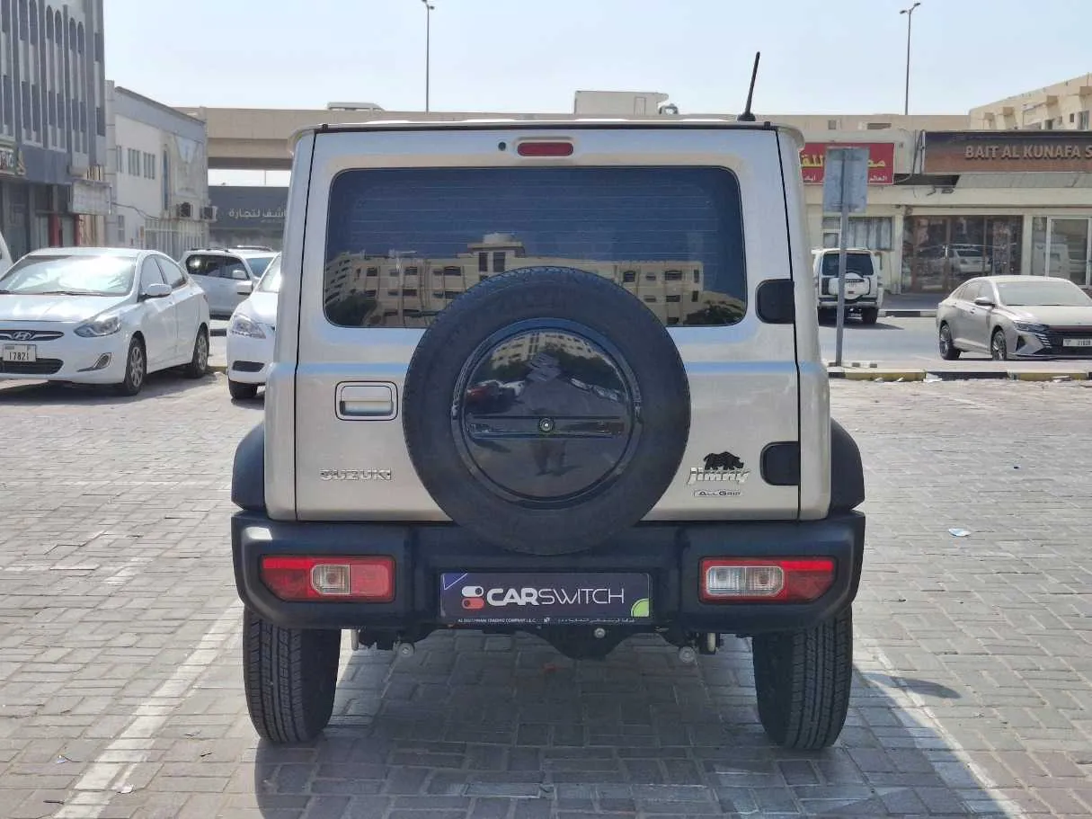 Car image 6