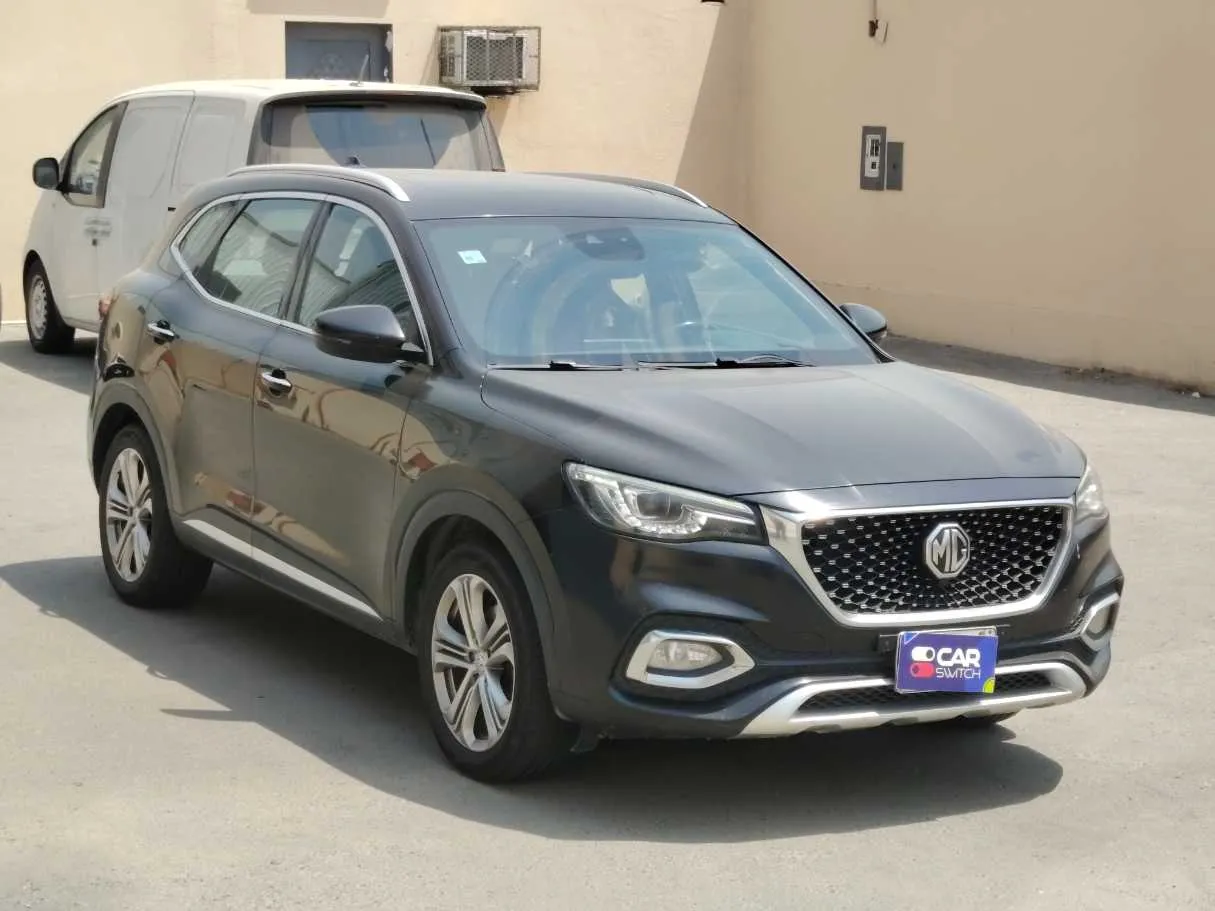 Car image 3