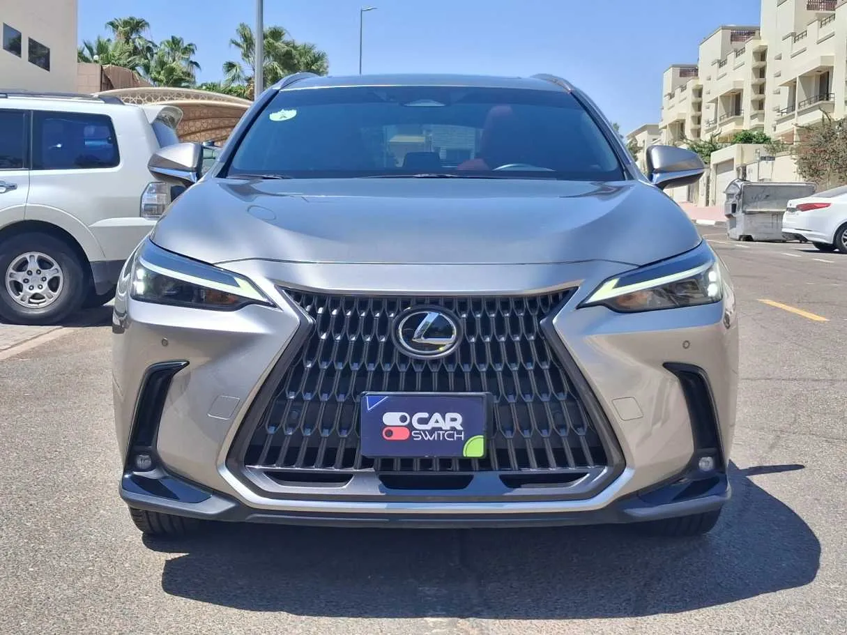 Car image 2