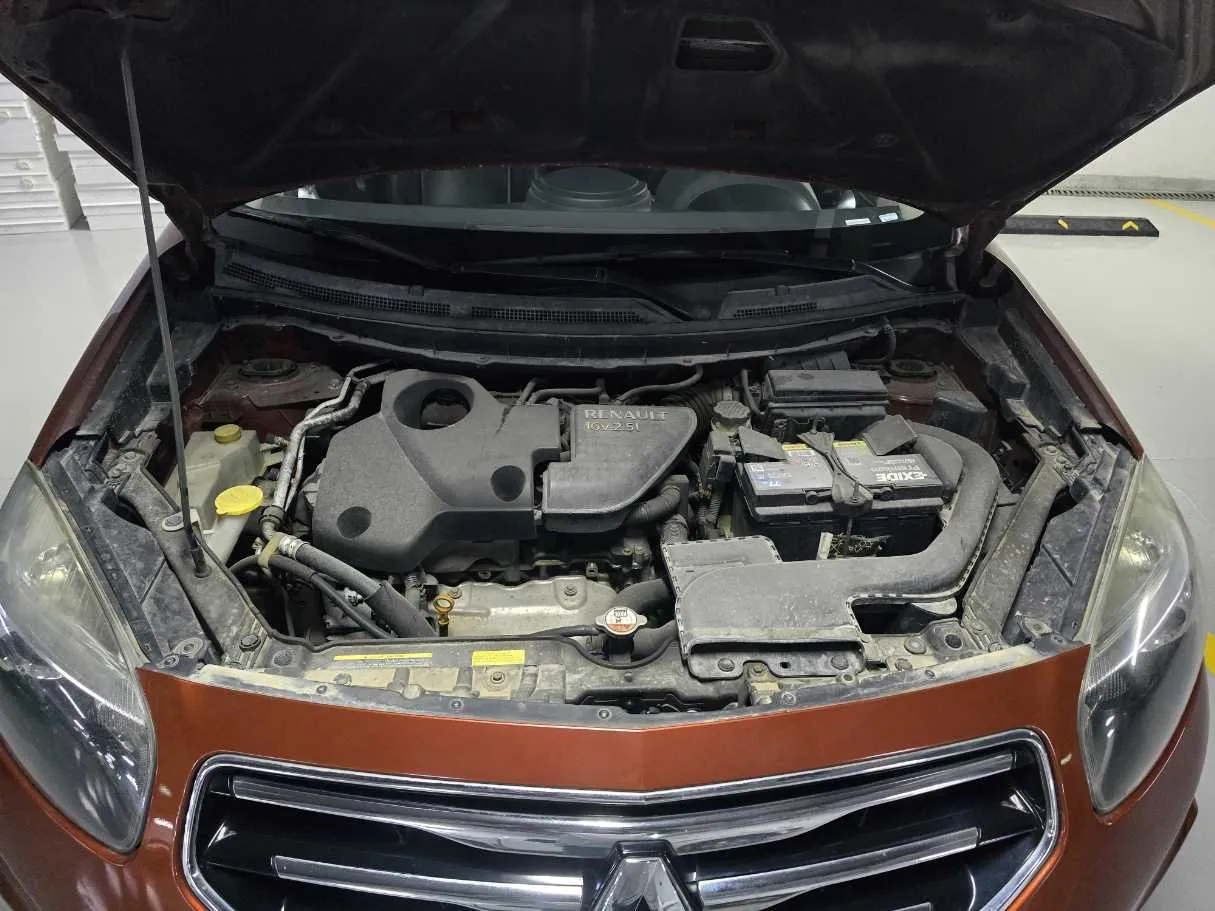 Car image 21
