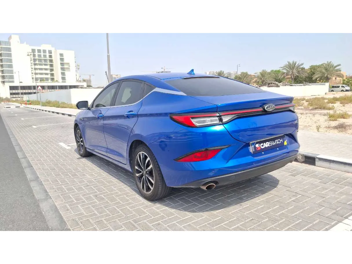 Car image 7