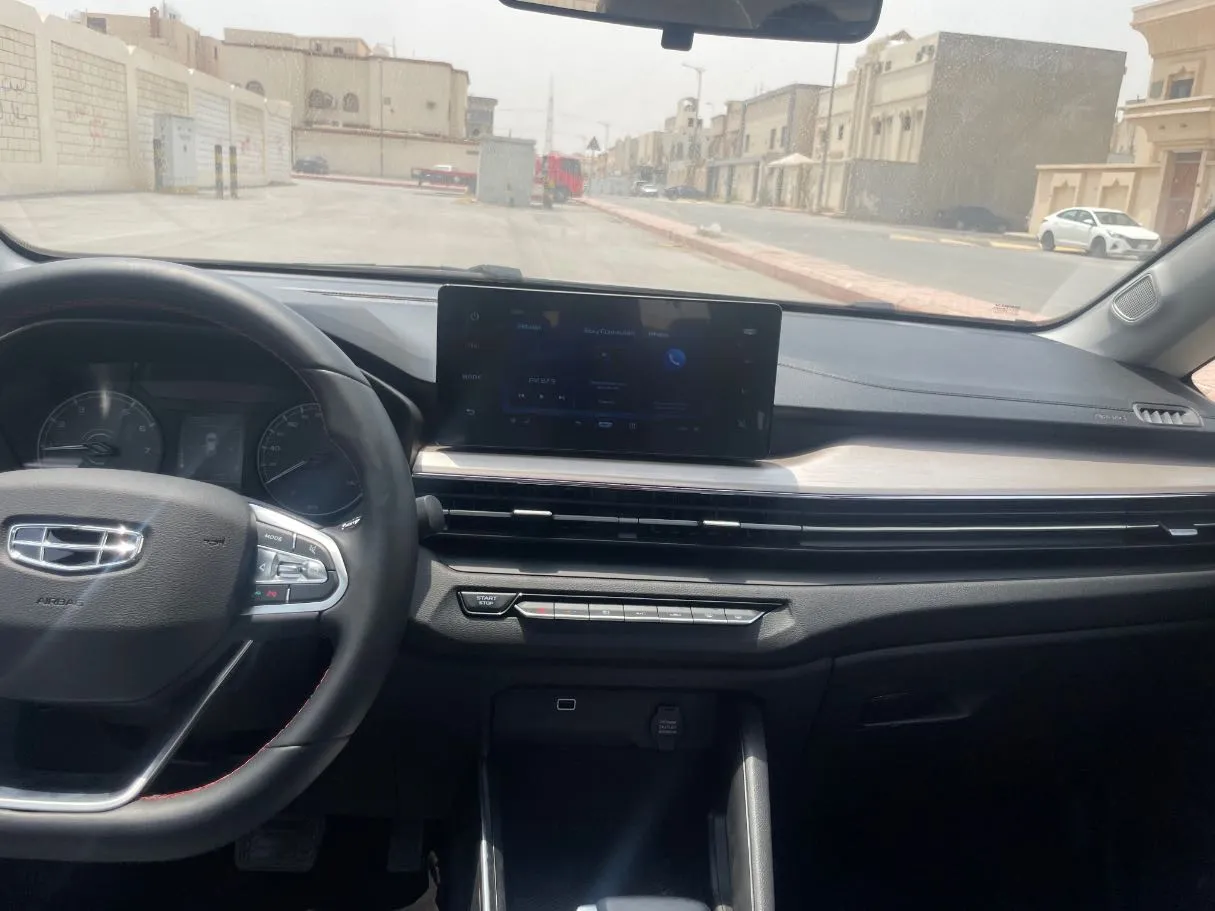 Car image 20