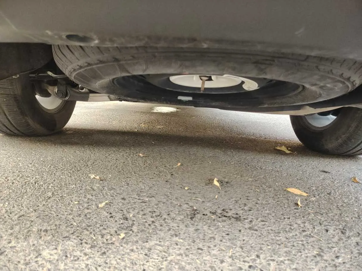 Car image 37