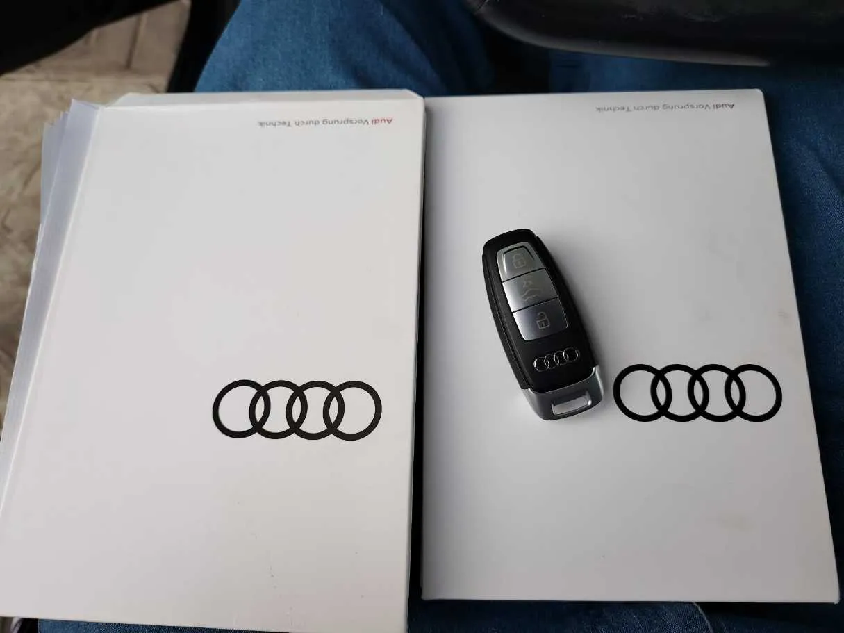 Car image 41
