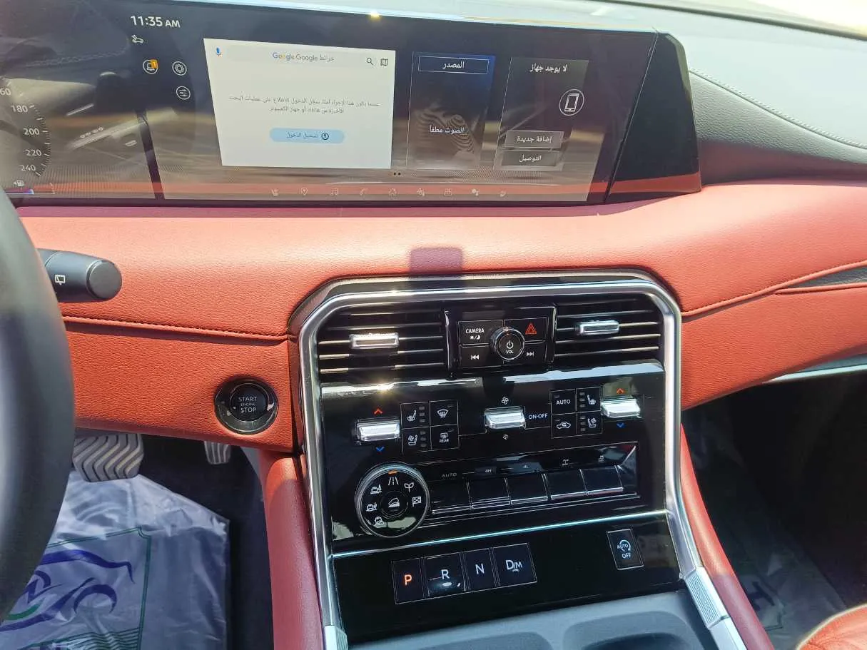 Car image 27