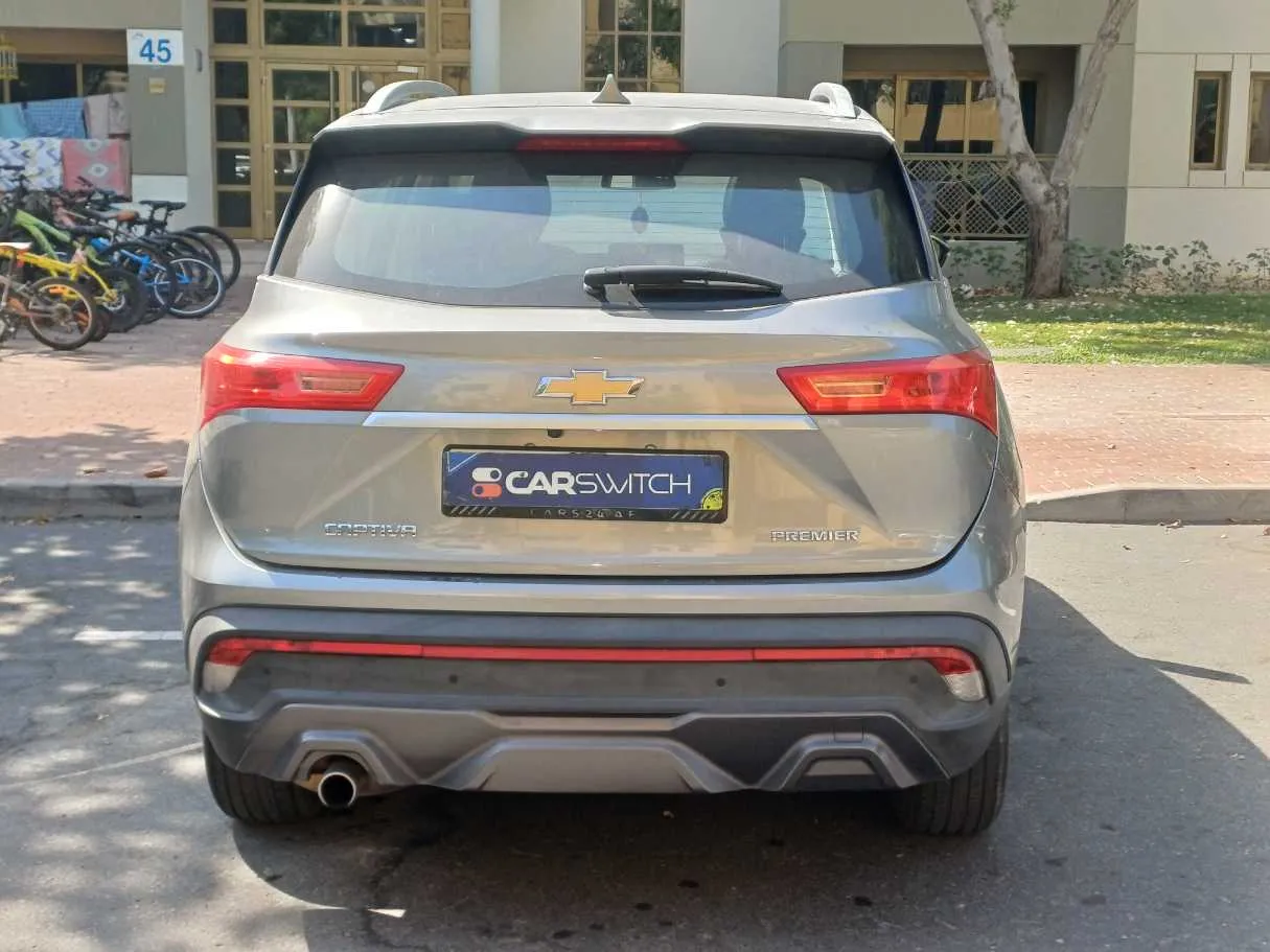 Car image 6