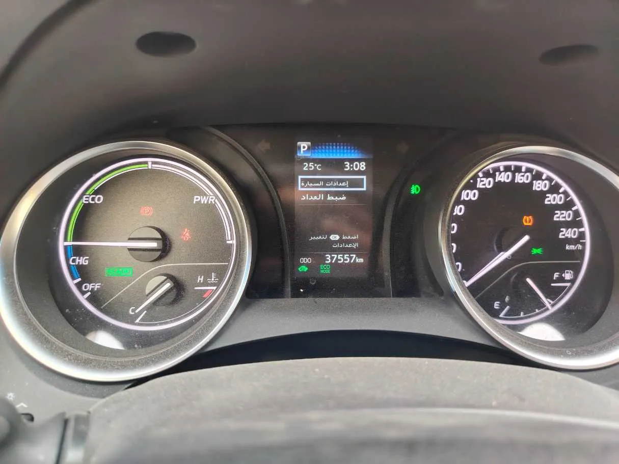 Car image 19