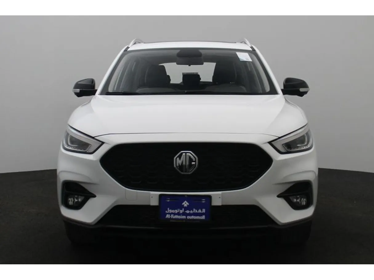 Car image 11