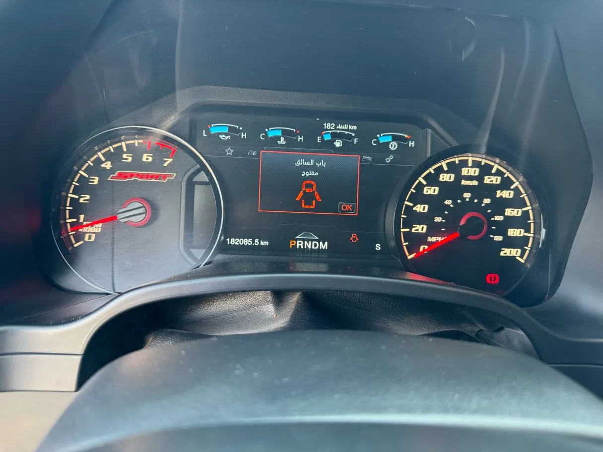 Car image 21