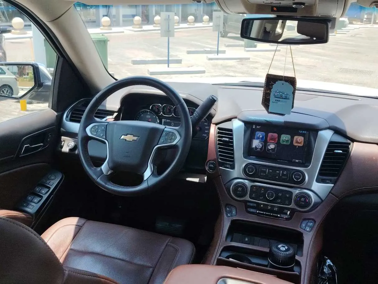 Car image 21