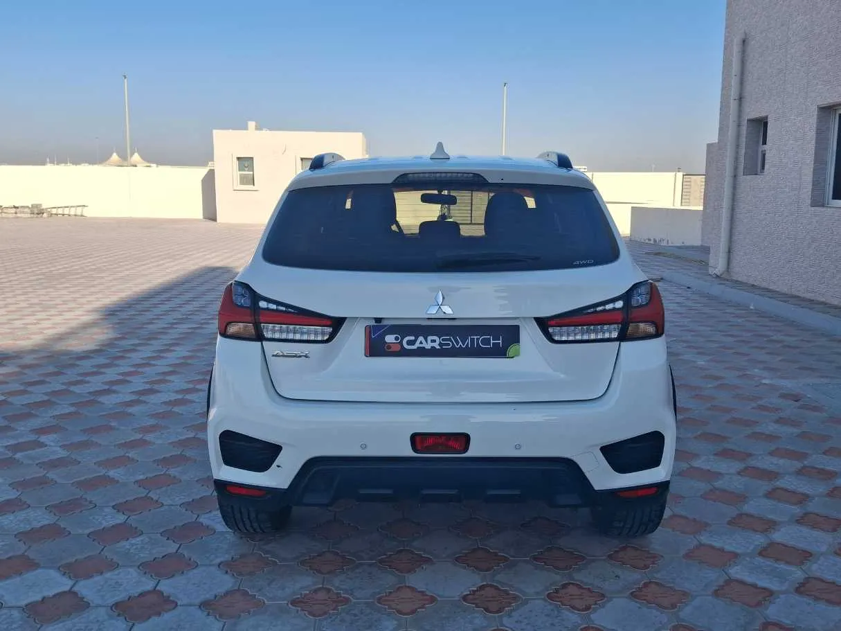 Car image 6