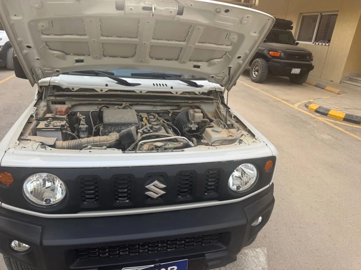 Car image 21