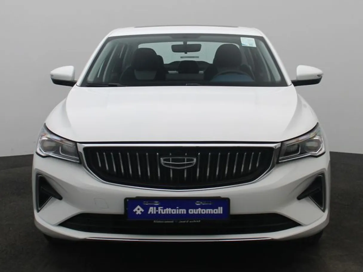 Car image 11