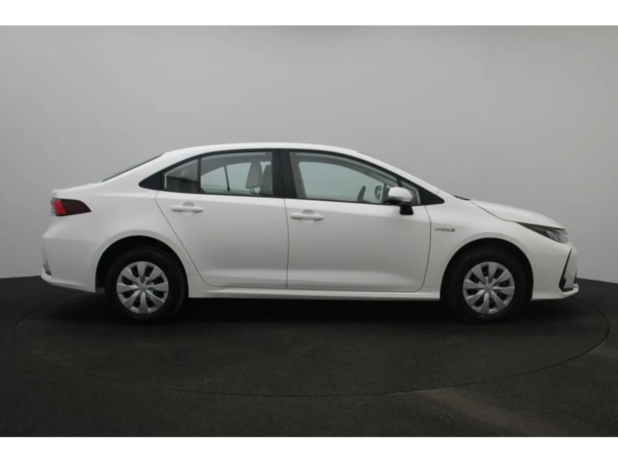 Car image 13