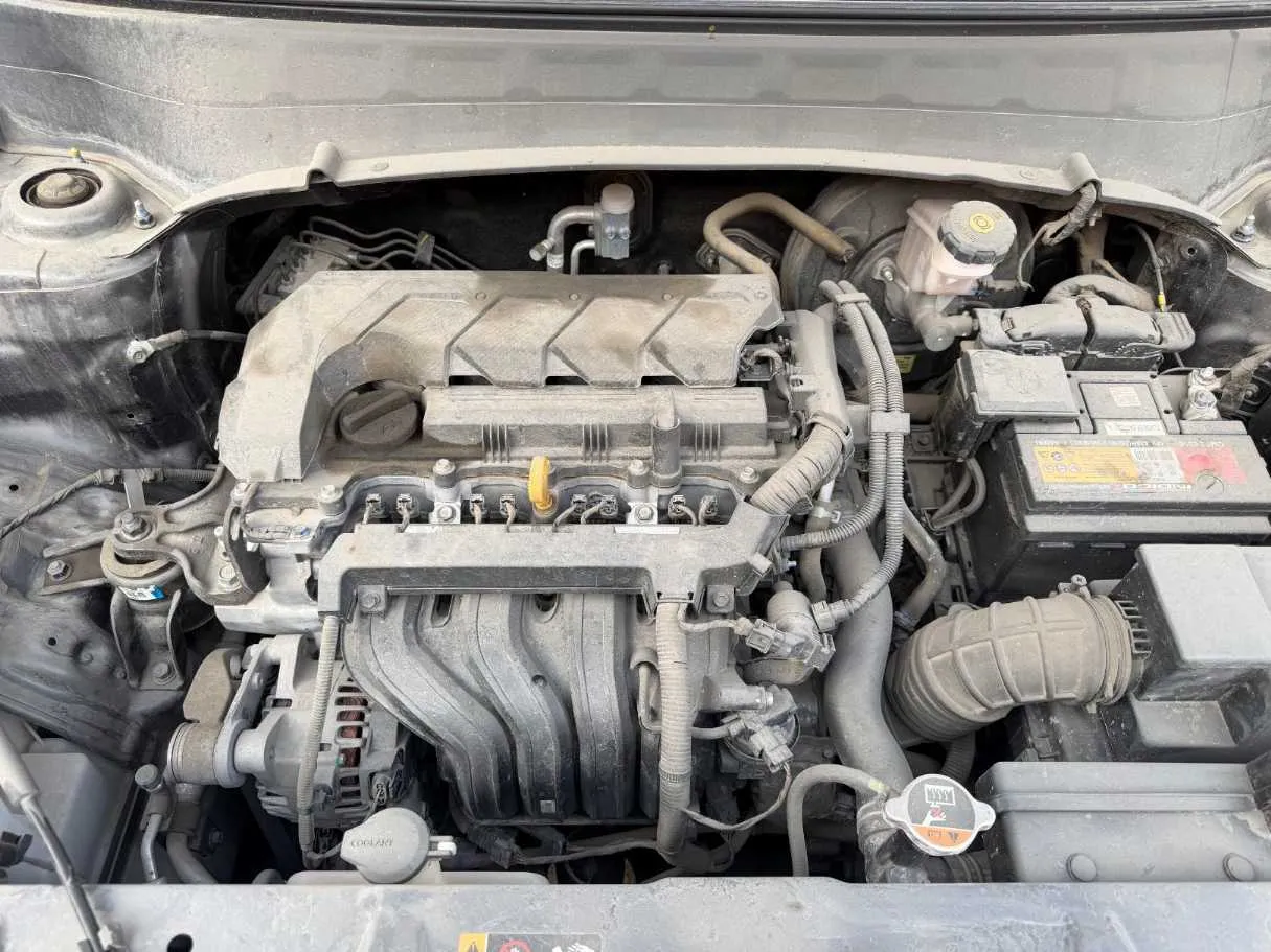 Car image 21