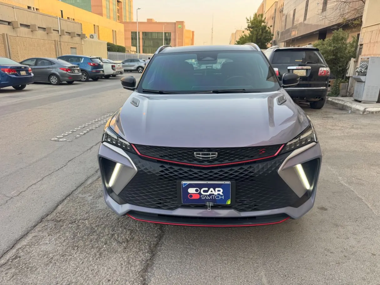 Car image 2