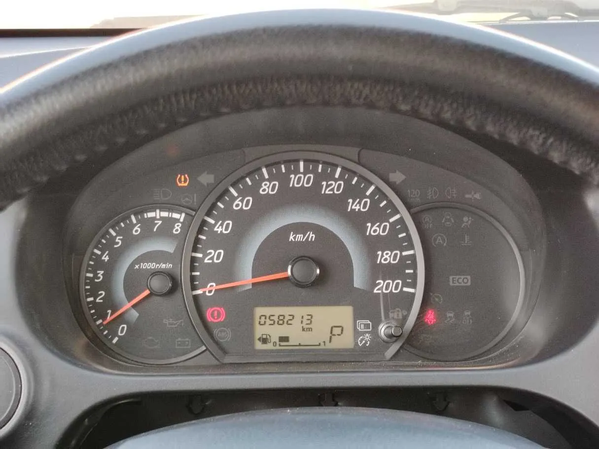 Car image 21