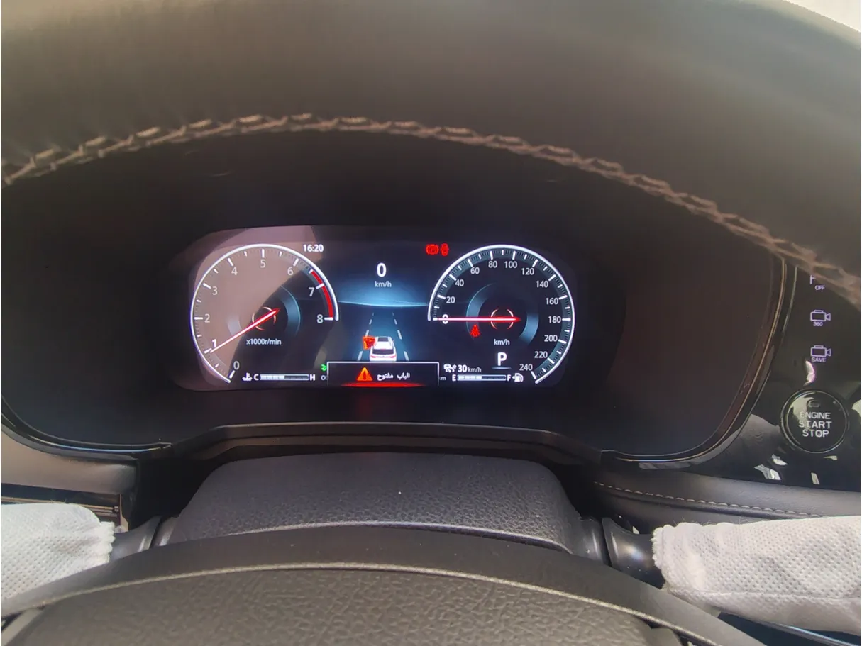 Car image 7