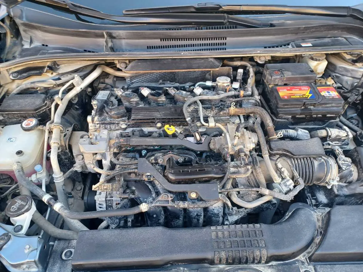 Car image 24