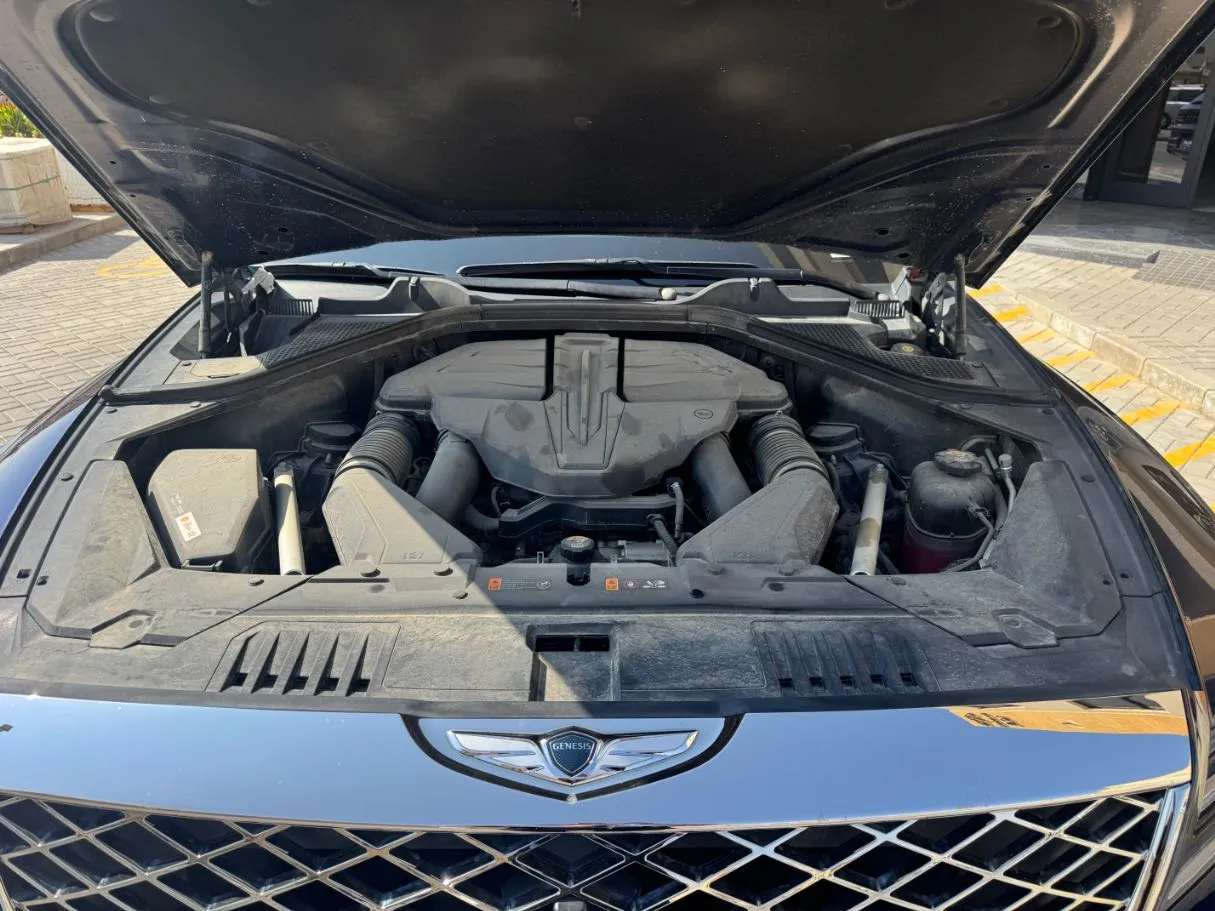 Car image 22