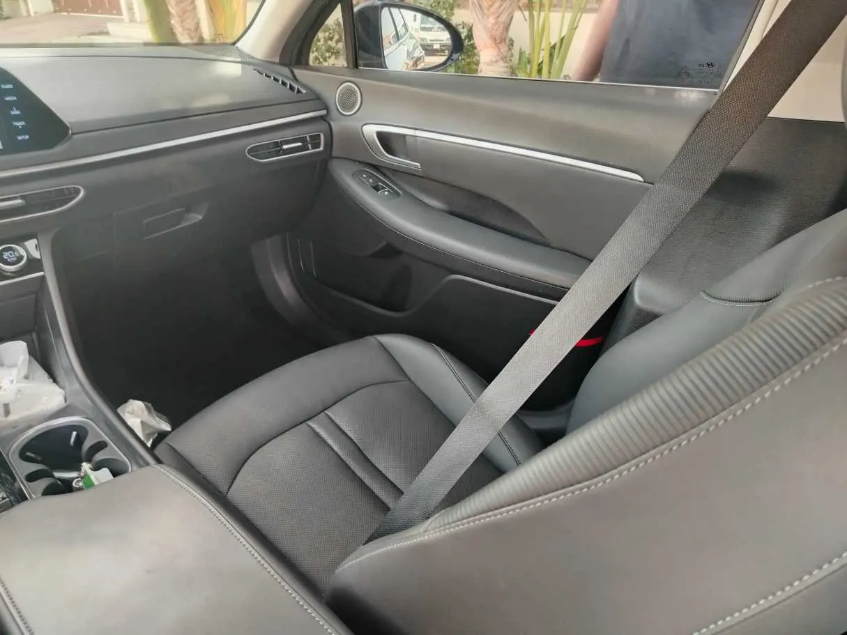 Car image 33