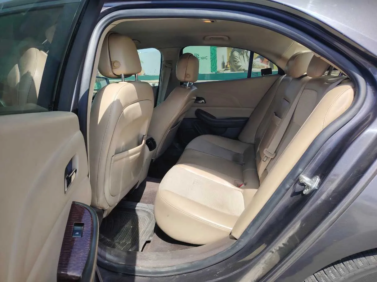 Car image 15