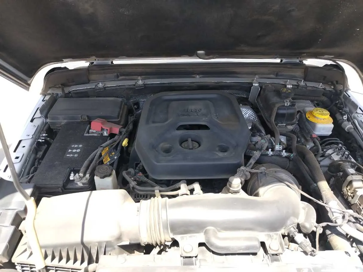 Car image 38