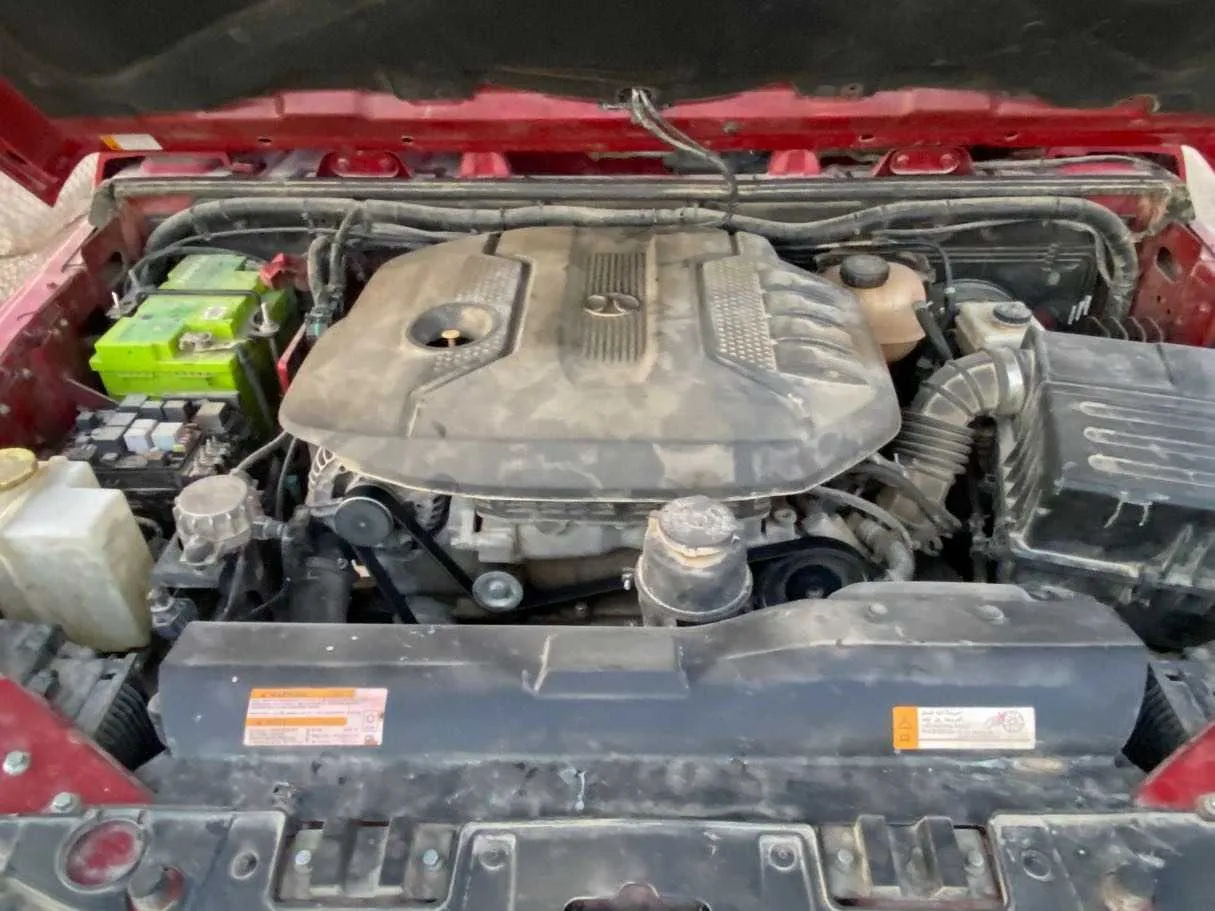 Car image 21