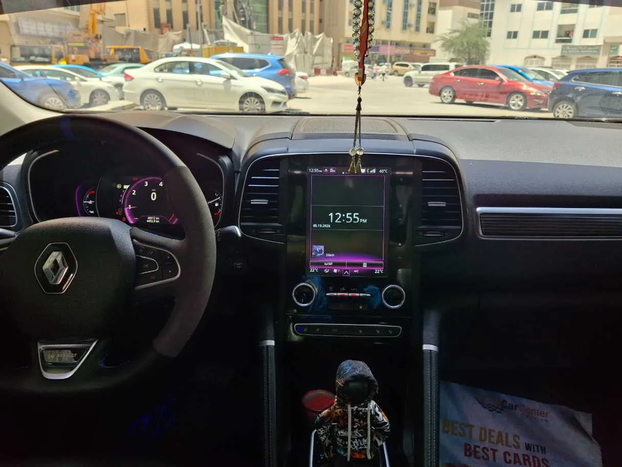 Car image 16