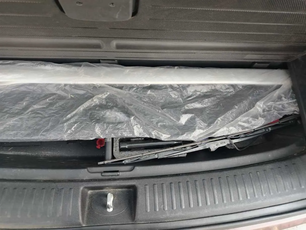 Car image 41