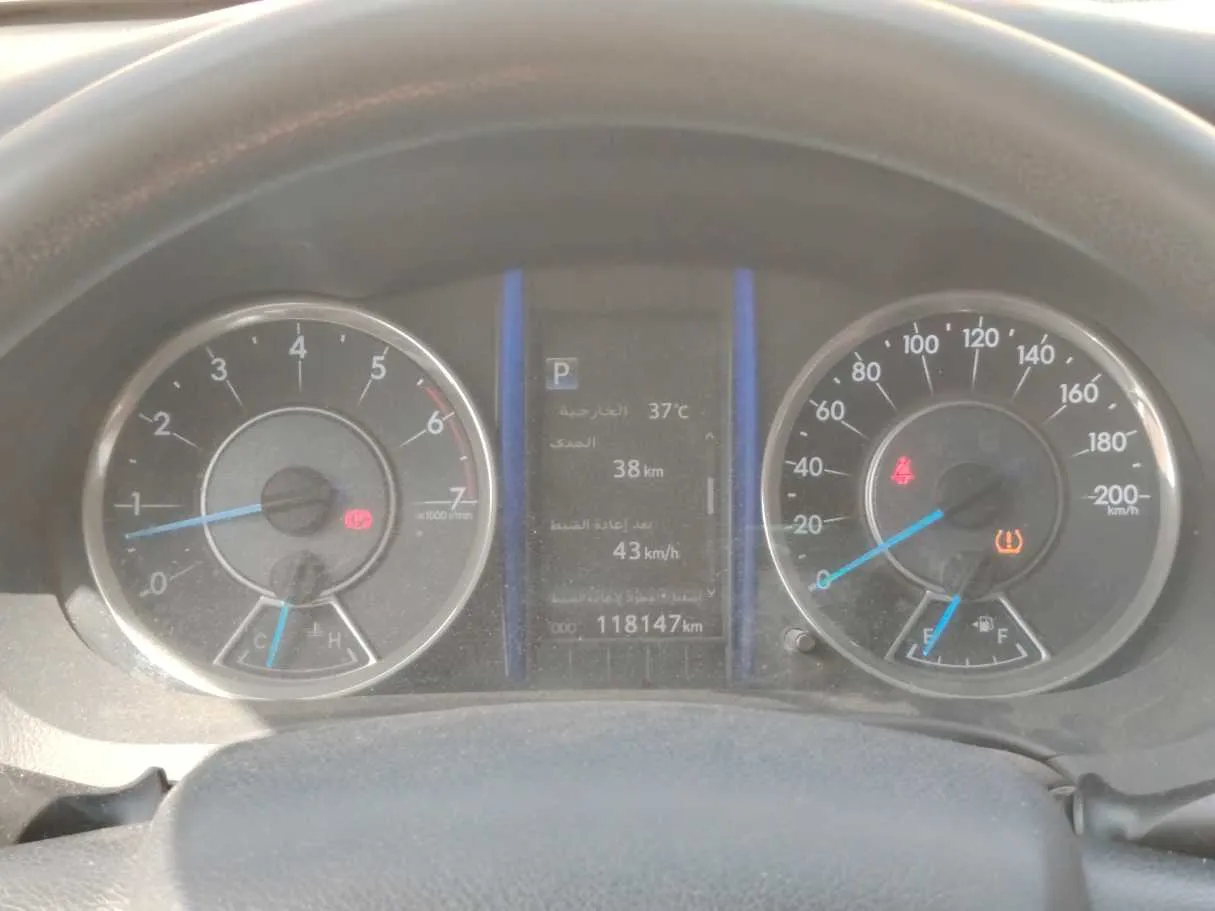 Car image 22