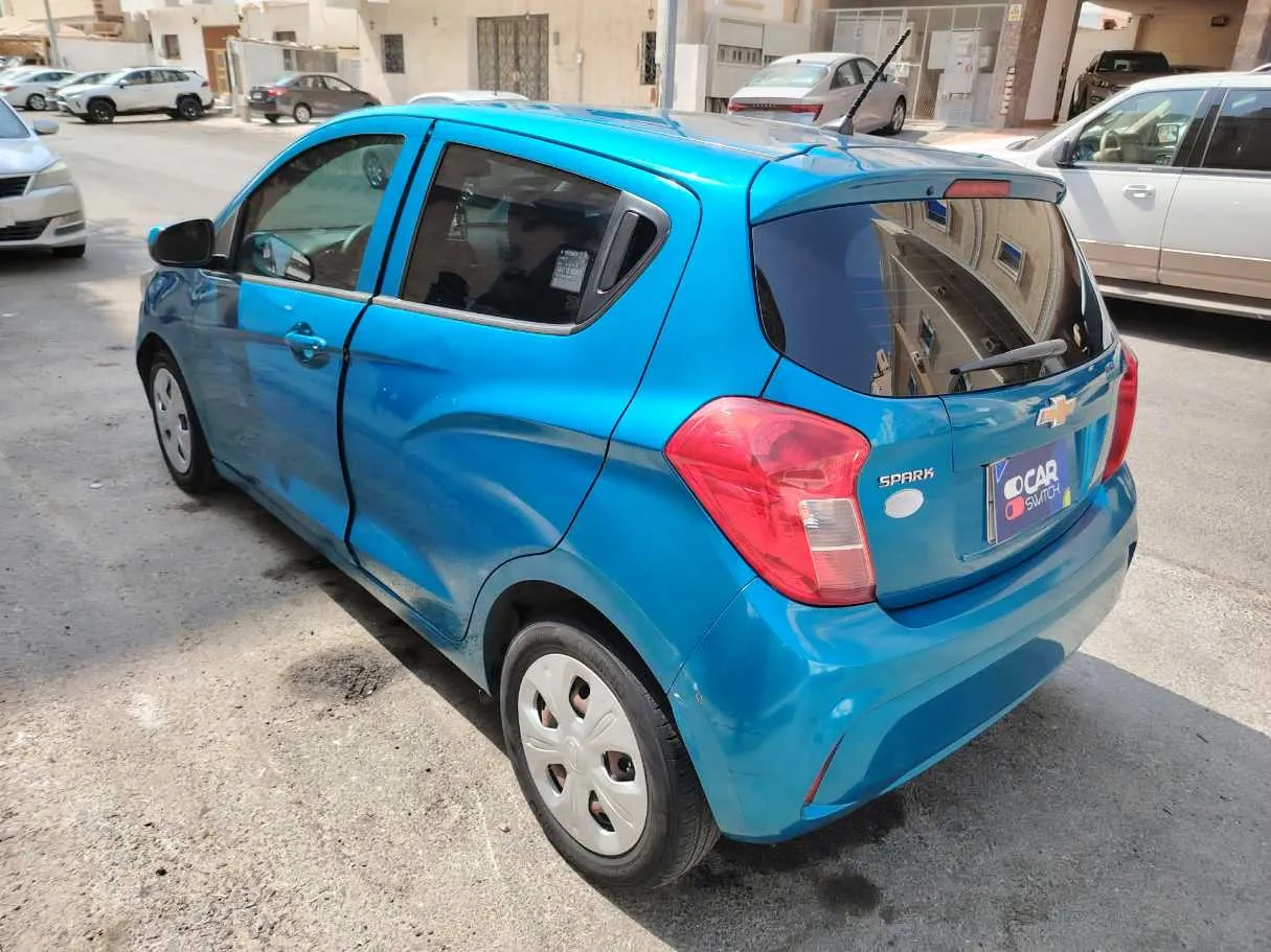 Car image 7