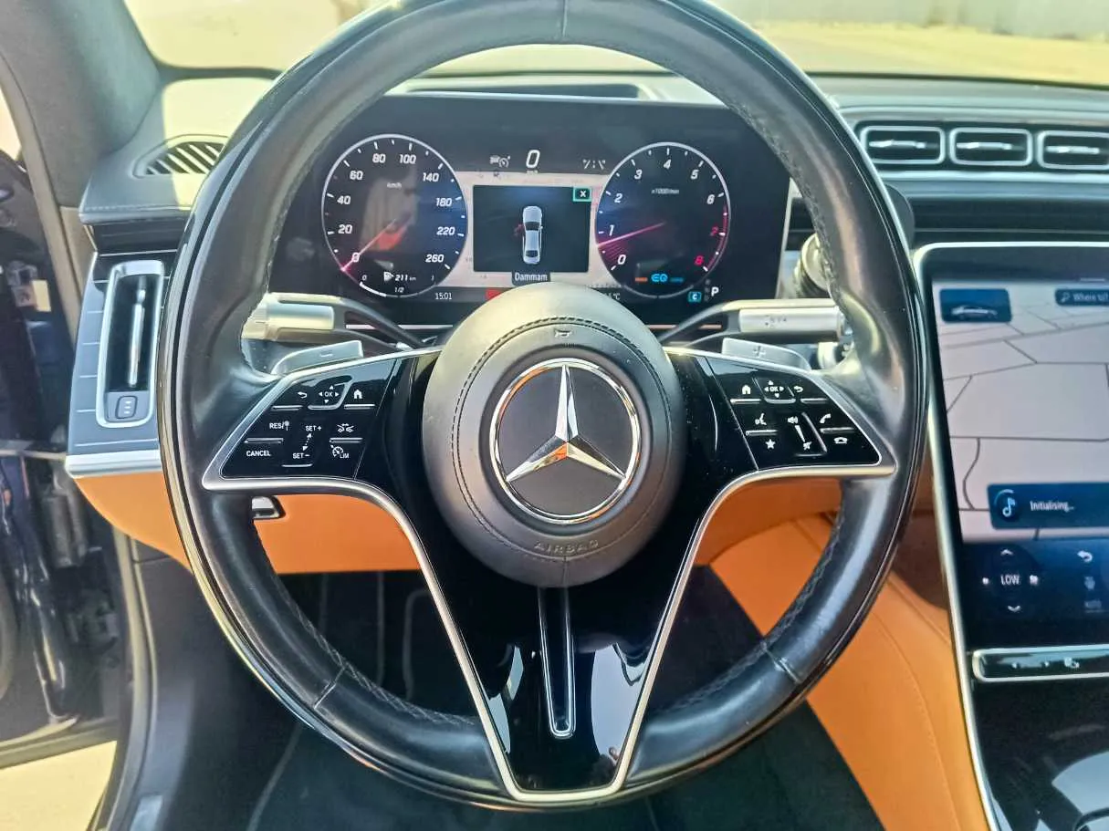 Car image 28