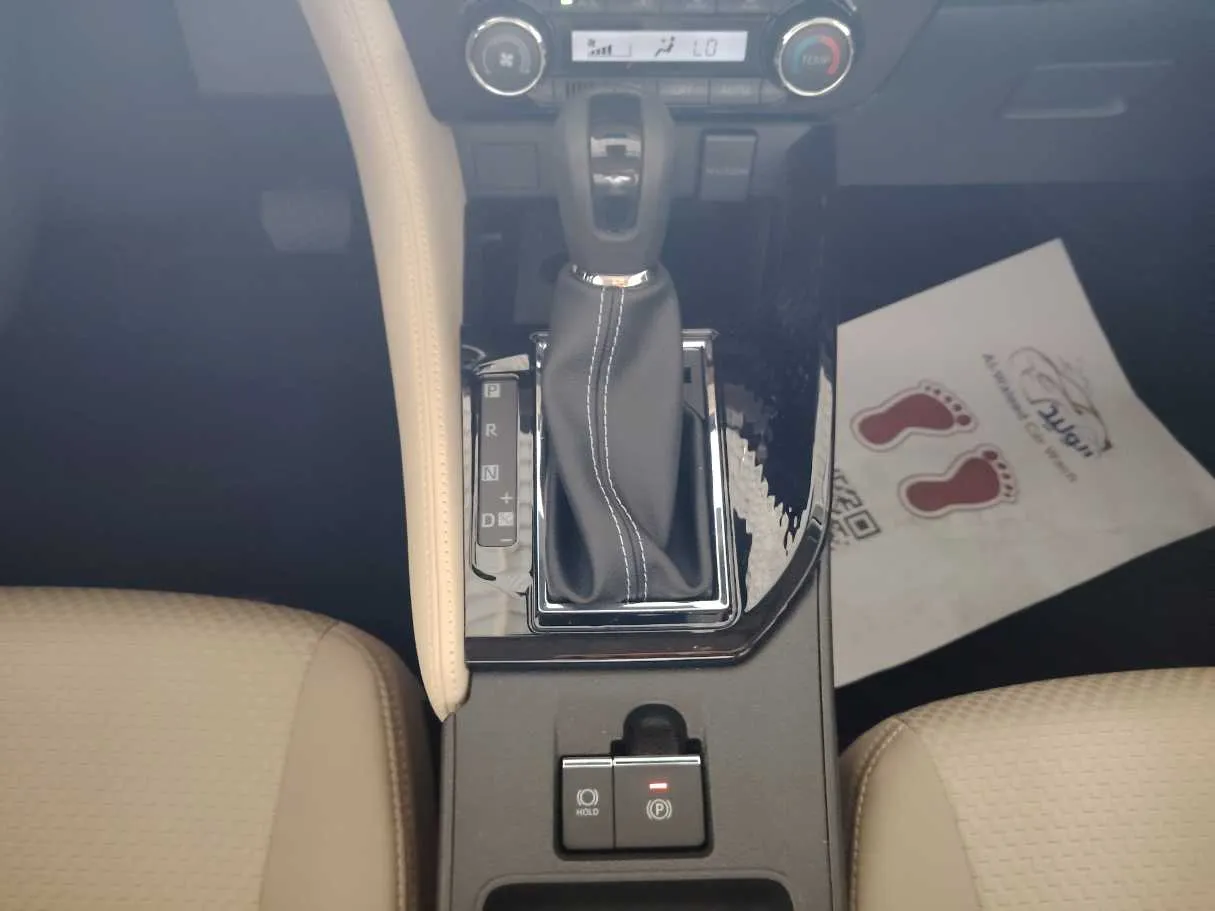 Car image 23